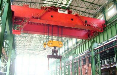 Hochleistungs-Gießpfannen-Kran für Stahlwerke mit 75/20-Tonnen-Leistung