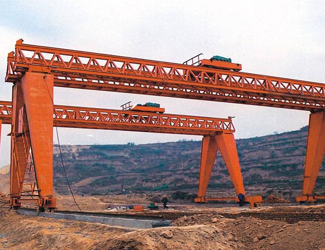 High Quality Movable Portal Crane.jpg